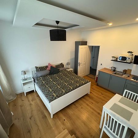 Boutique Hotel Pension Luisengruen Kueche 1Gbs Wlan Netflix Disney Magentatv شيمنيتز المظهر الخارجي الصورة