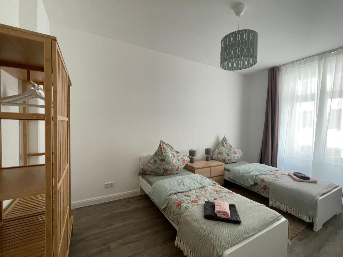 Boutique Hotel Pension Luisengruen Kueche 1Gbs Wlan Netflix Disney Magentatv شيمنيتز المظهر الخارجي الصورة