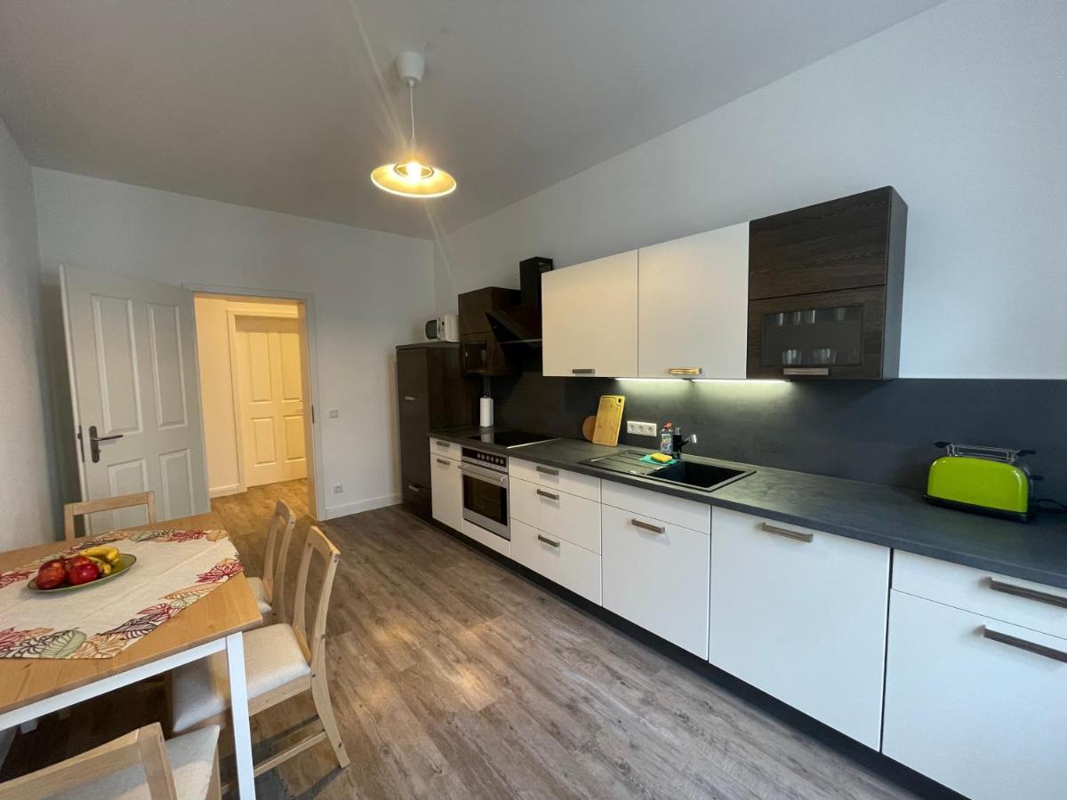 Boutique Hotel Pension Luisengruen Kueche 1Gbs Wlan Netflix Disney Magentatv شيمنيتز المظهر الخارجي الصورة